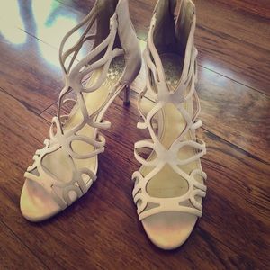 Vince camuto dress heels